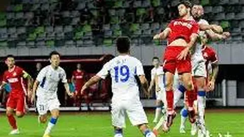 巴塞罗那VS奥萨苏纳：西甲赛场巴塞罗那夺冠